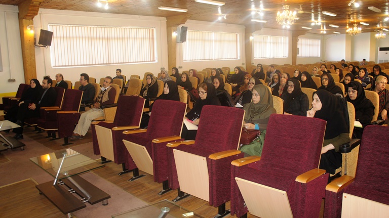 برگزاری نشست هم اندیشی با روسای انجمن های صنفی آموزشگاه های آزاد استان گیلان